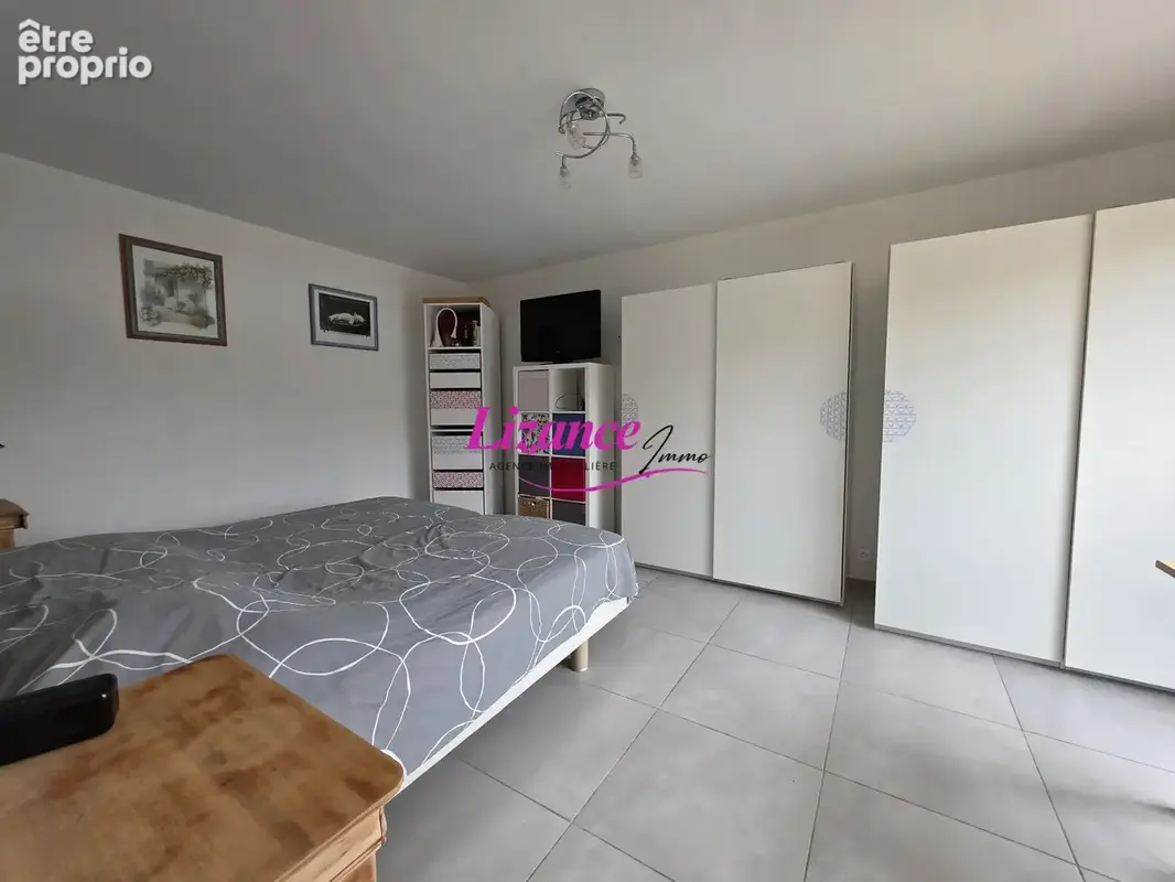 Maison 8 pièces 202 m² à vendre à Fontaine-Notre-Dame (59400) - photo 5