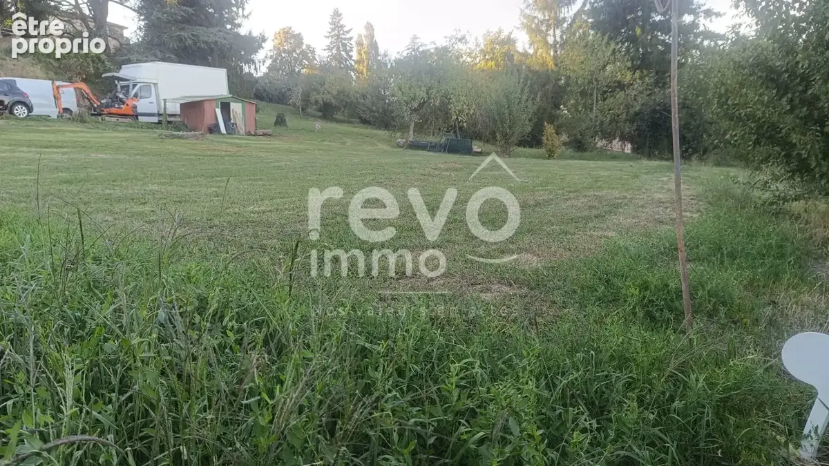 Terrain constructible viabilisé de 500m2 - photo 2