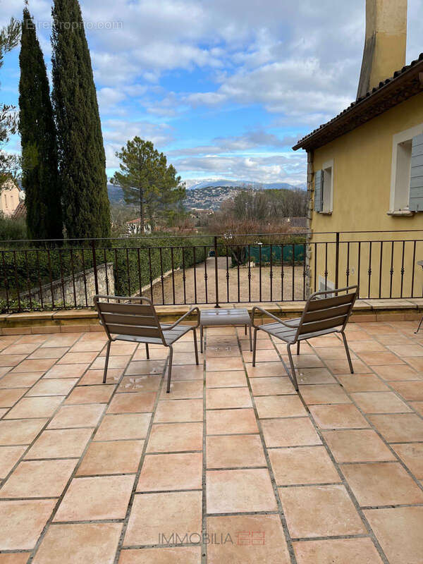 Maison à FAYENCE