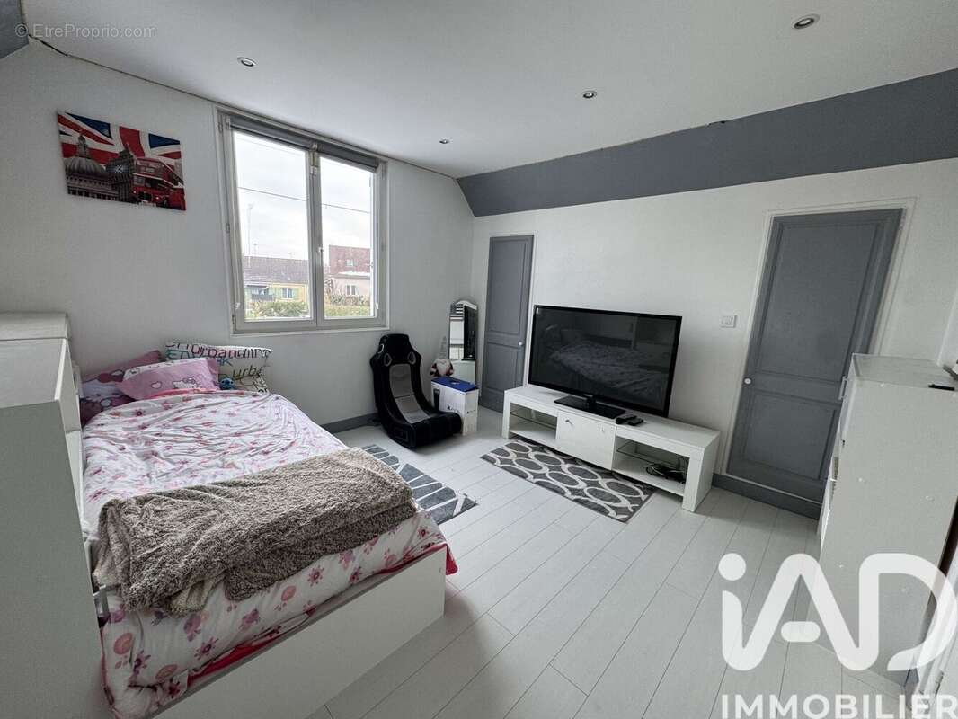 Photo 7 - Maison à SAINTE-GENEVIEVE-DES-BOIS