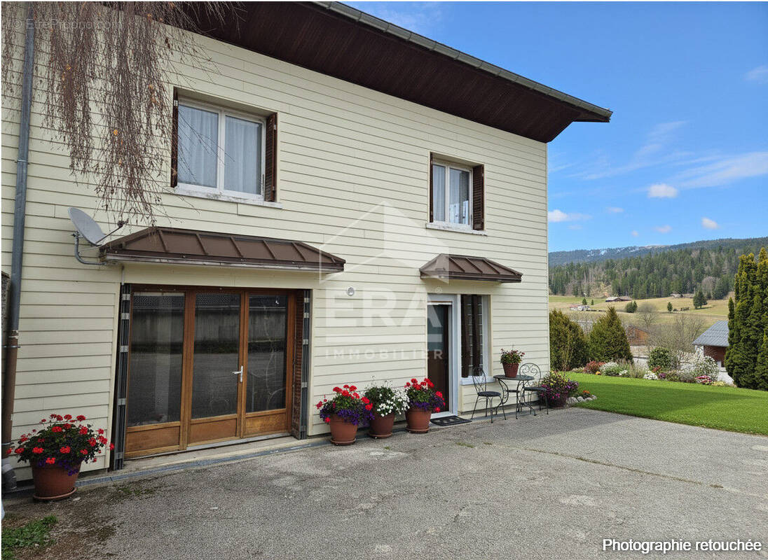 Appartement à ROCHEJEAN