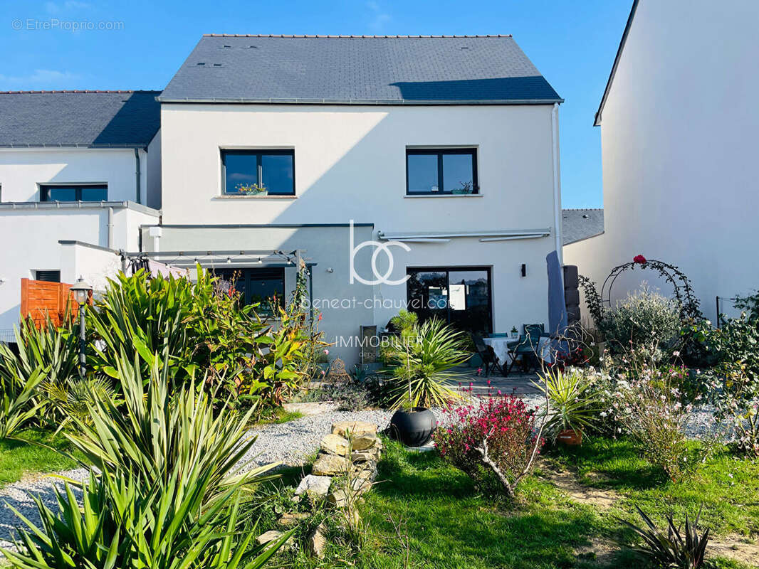 Maison à LE TOUR-DU-PARC