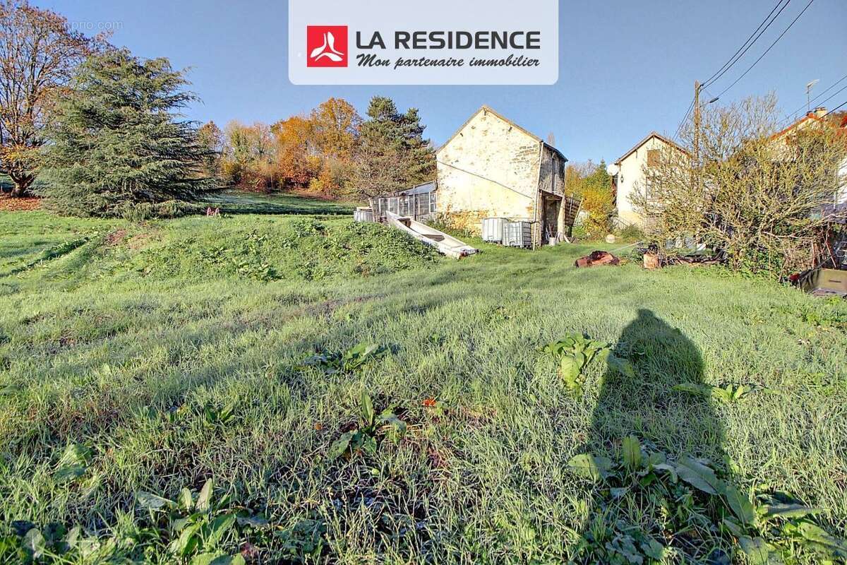 Terrain 802 m² à Evecquemont  - photo 2