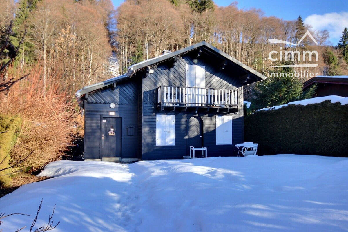 Maison à ARACHES-LA-FRASSE