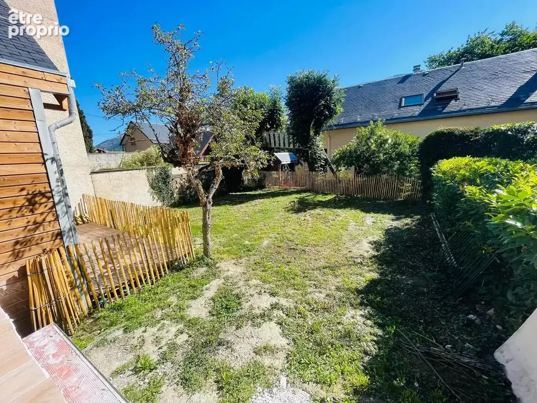 Maison type 5 plein centre luchon avec jardin 211m² - photo 13