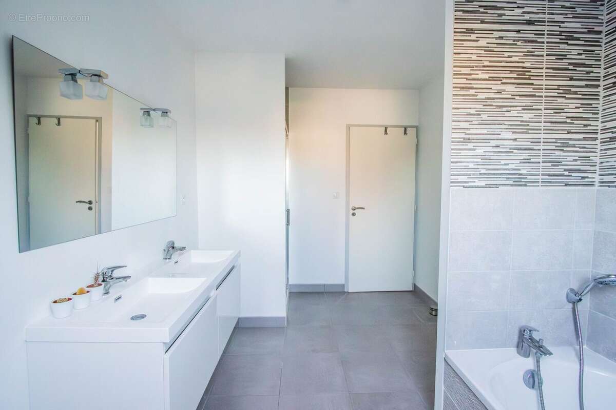 Maison à MURS-ERIGNE