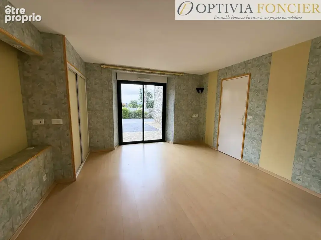 Maison de caractère T5 de 165 m2 en hameau - Garage + dépendances - photo 3