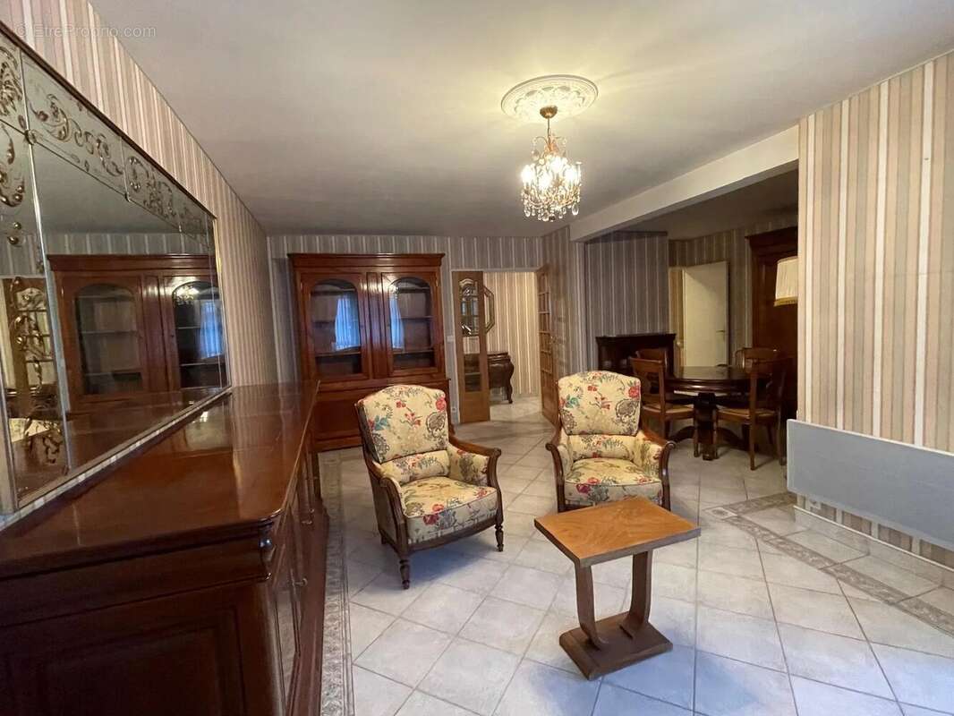Appartement à CHELLES