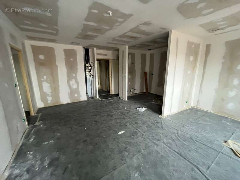 Appartement à SAINT-JEAN-D&#039;ANGELY