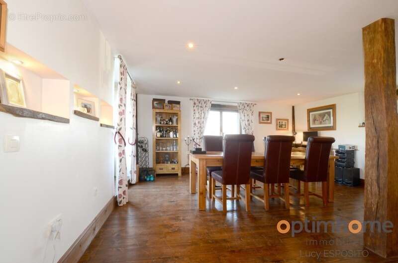 Maison à MAUPREVOIR