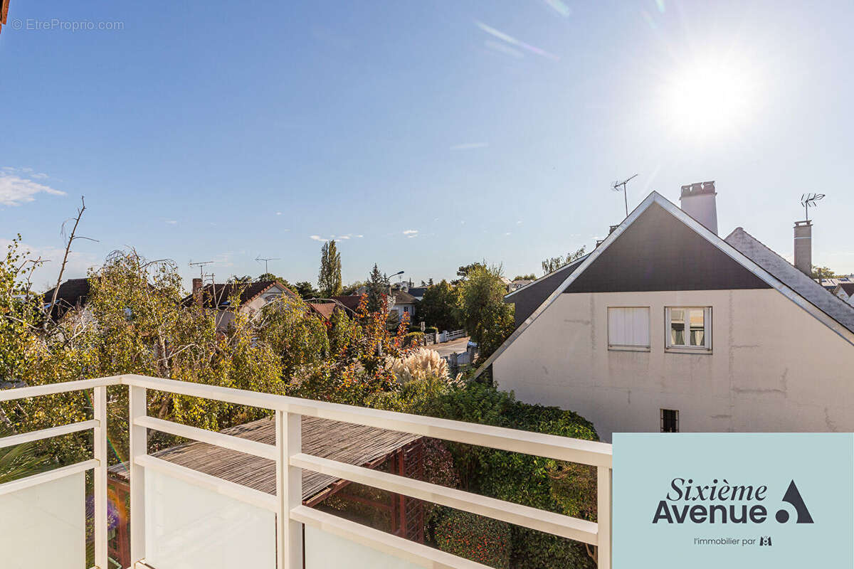 Maison à CHILLY-MAZARIN