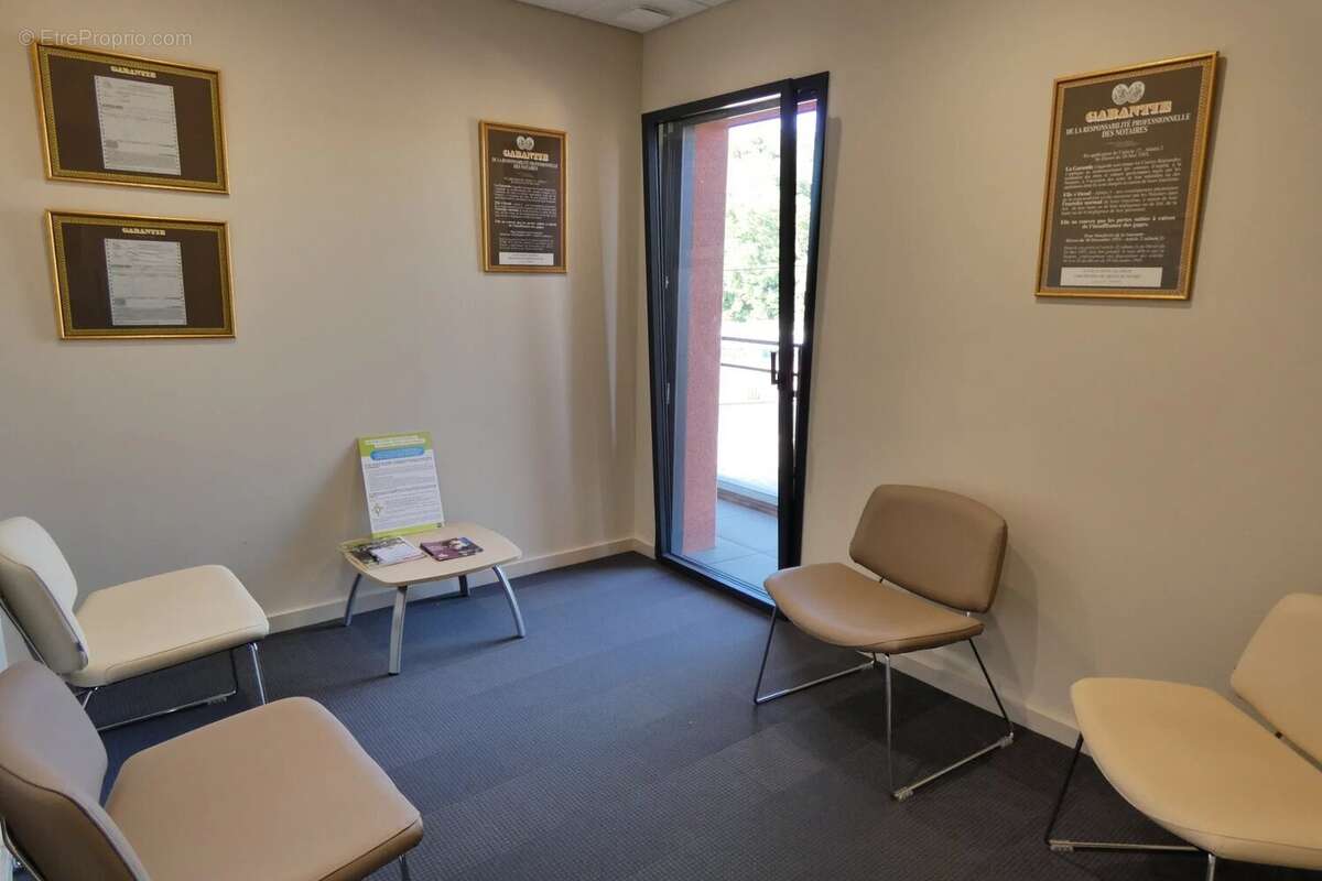 Locaux commerciaux - le creusot - photo 8