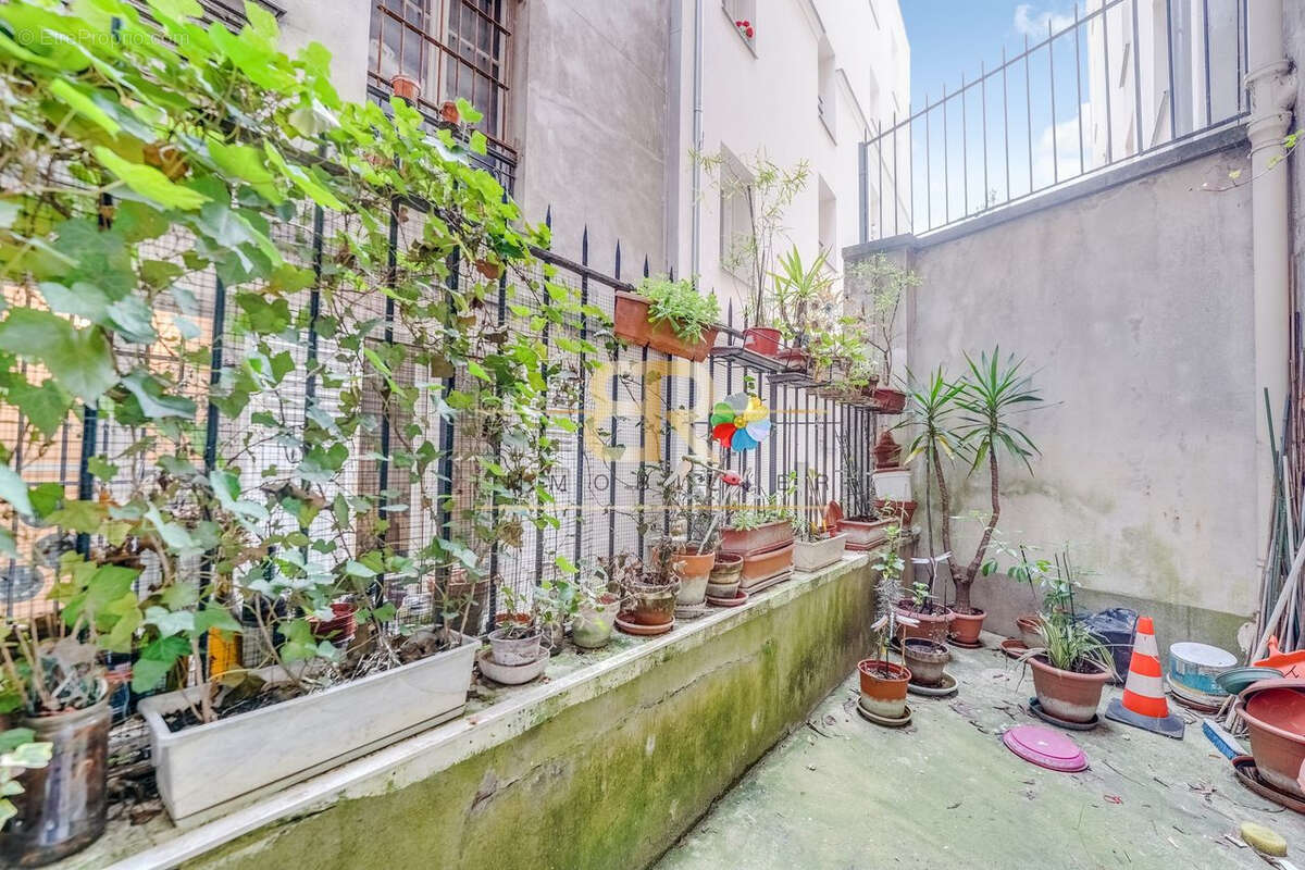 Appartement à PARIS-10E