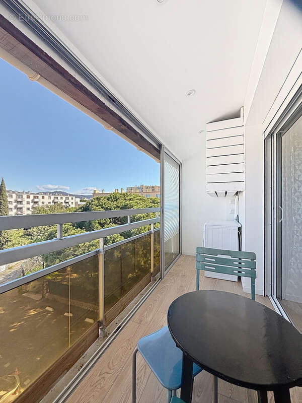 Appartement à SAINT-RAPHAEL