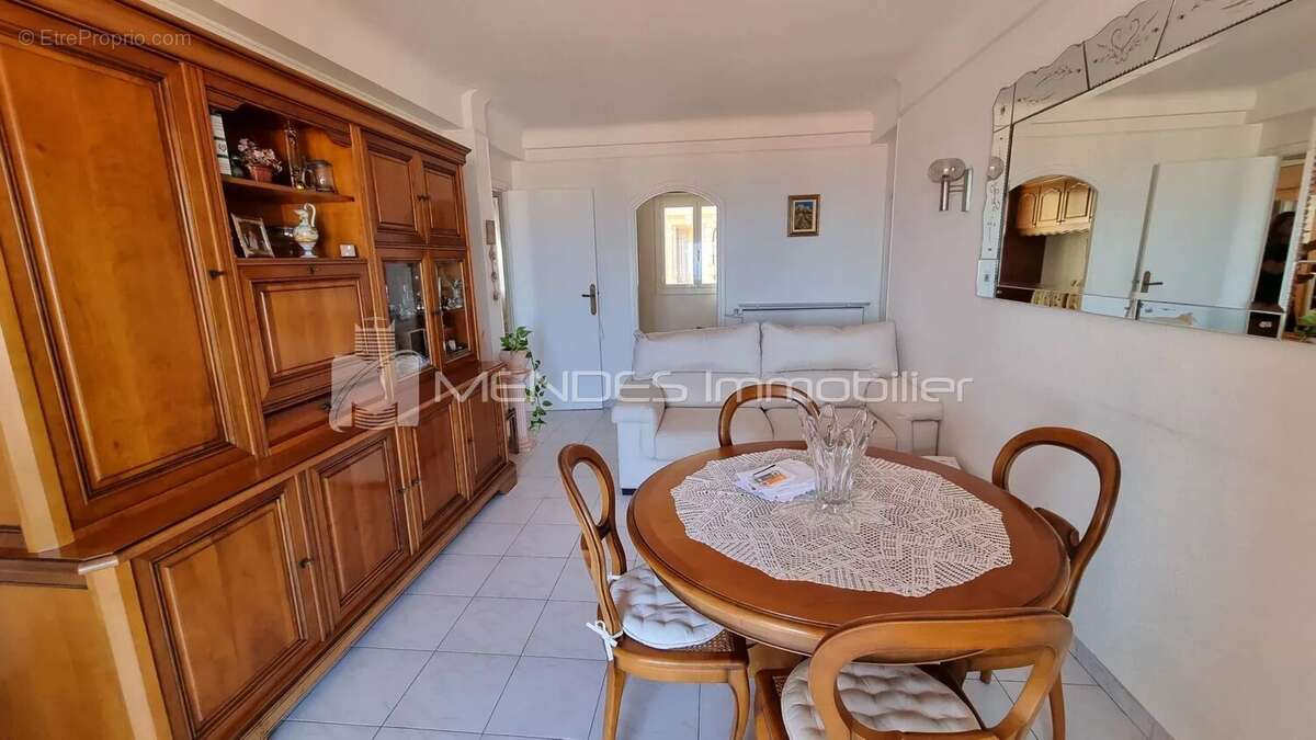 Appartement à BEAUSOLEIL