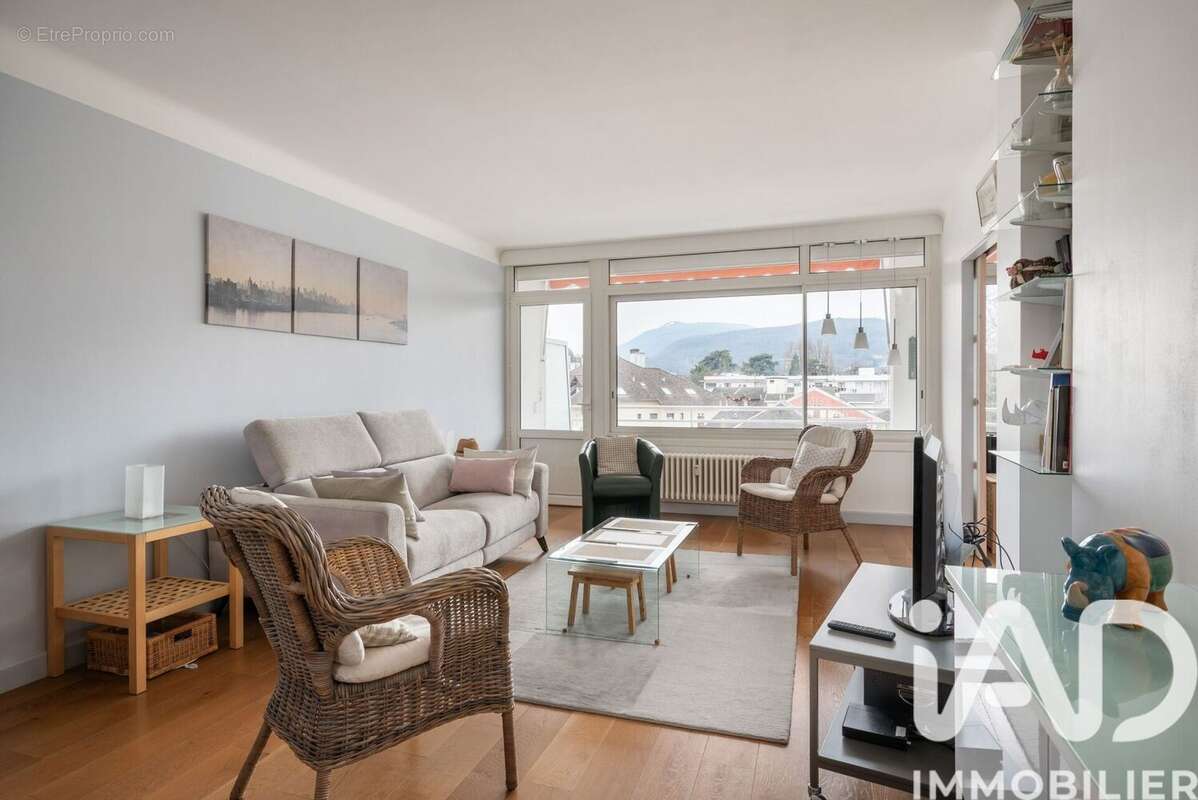 Photo 2 - Appartement à ANNECY-LE-VIEUX