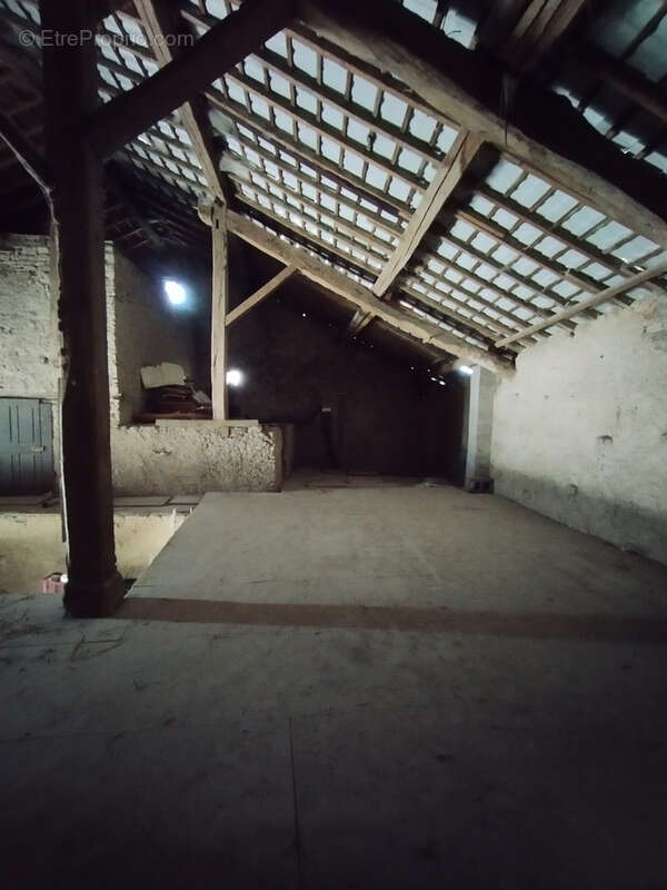 Maison à AUTREPIERRE