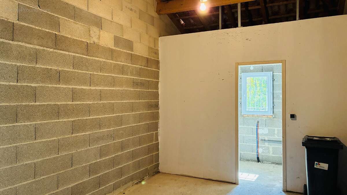 Maison à SAINT-GENIES-DE-MALGOIRES