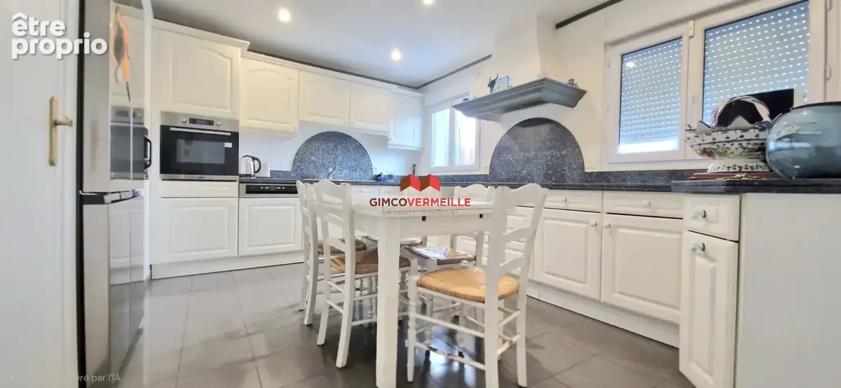 Maison spacieuse à vendre à Conflans-Sainte-Honorine - 5 chambres - photo 8
