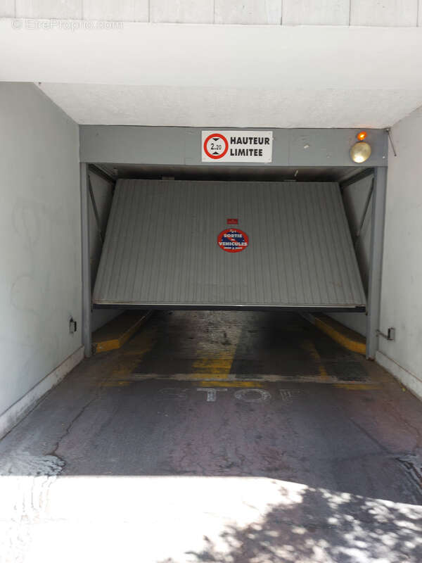 Parking à NICE
