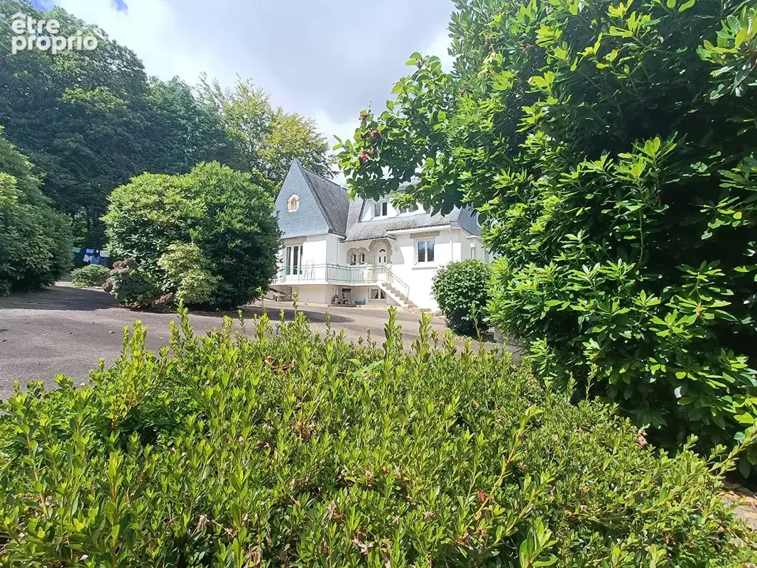 Maison à LANGUIDIC