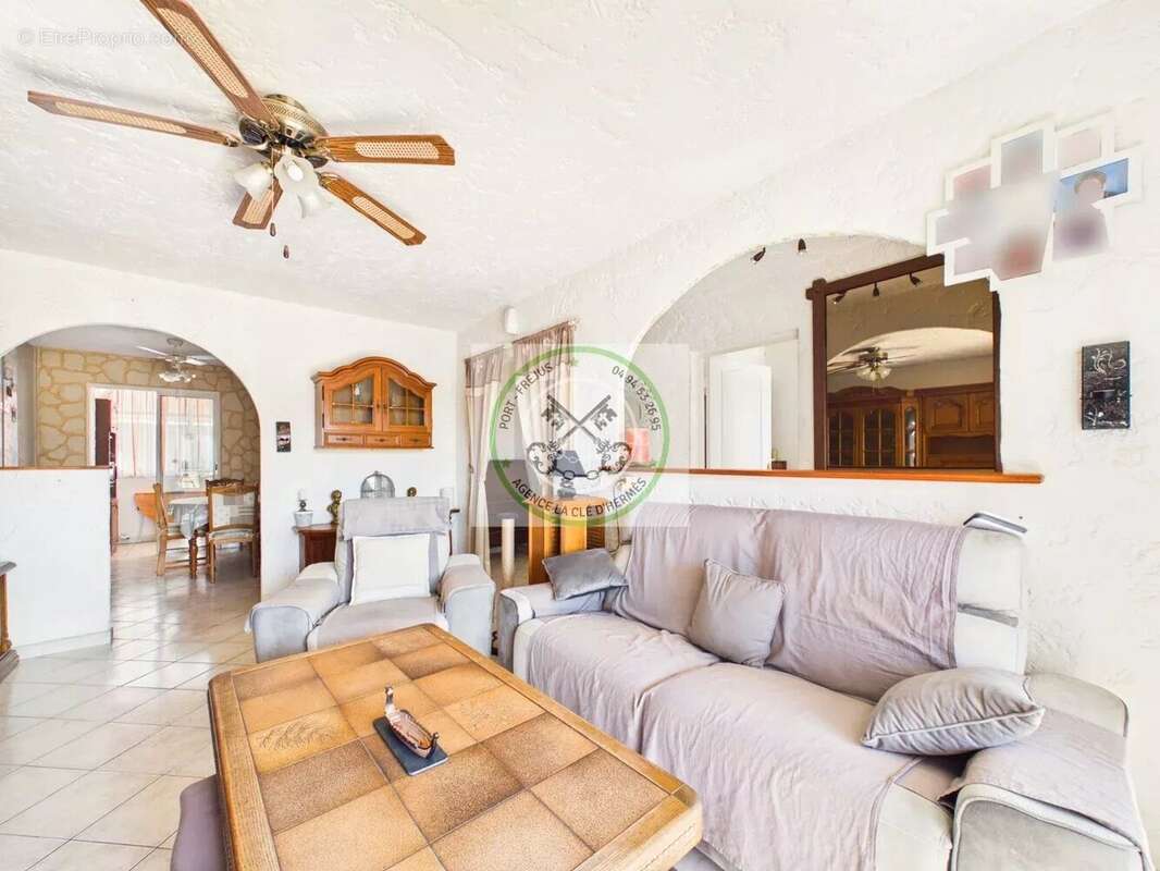 Appartement à FREJUS