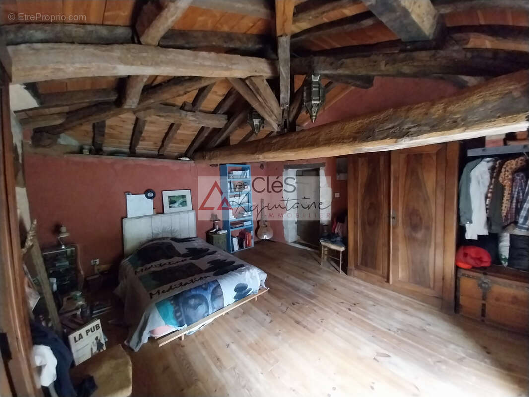Maison en pierre avec jardin - photo 5