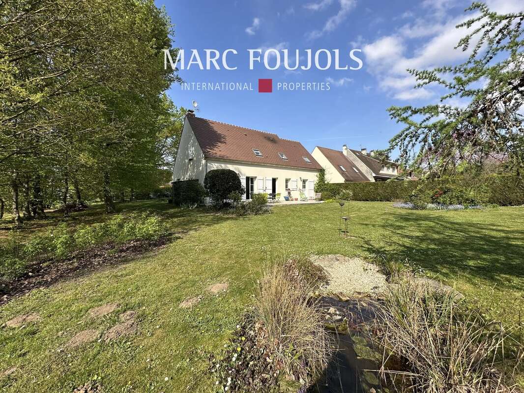 Maison à CHANTILLY
