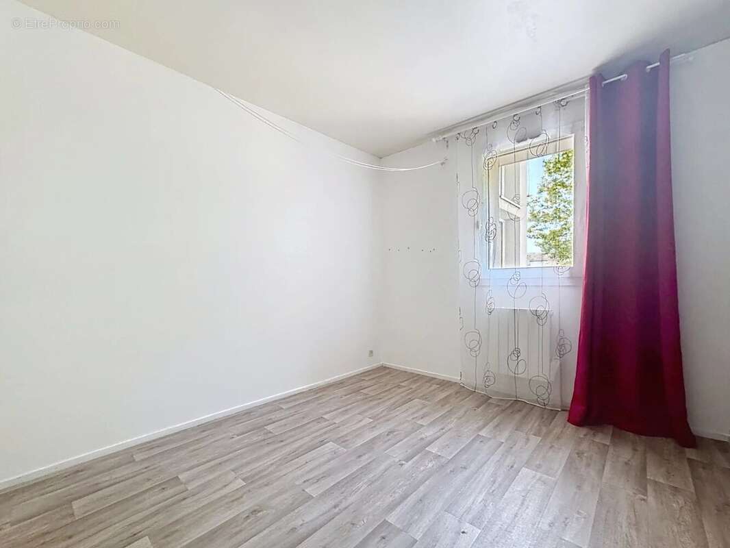 Appartement à ELANCOURT