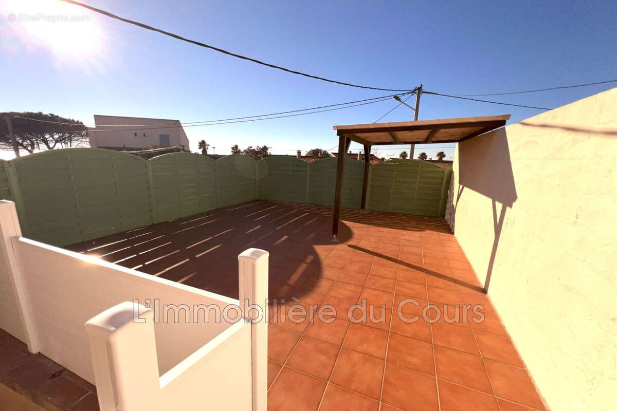Appartement à PORT-DE-BOUC