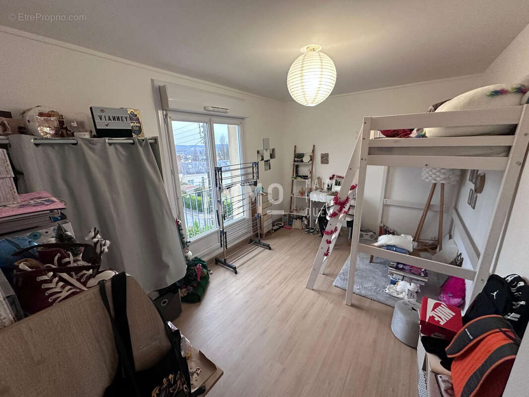 Appartement à PARIGNE-L&#039;EVEQUE