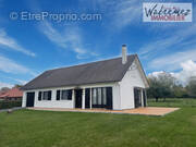 Maison à ENGLEFONTAINE