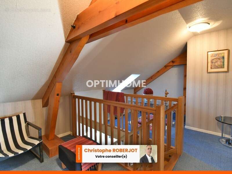 Maison à CHAMPFORGEUIL