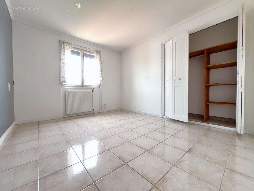 Magnifique maison en R+1 de 150 m² avec jardin deux faces sans vis-à-vis sans travaux - photo 13