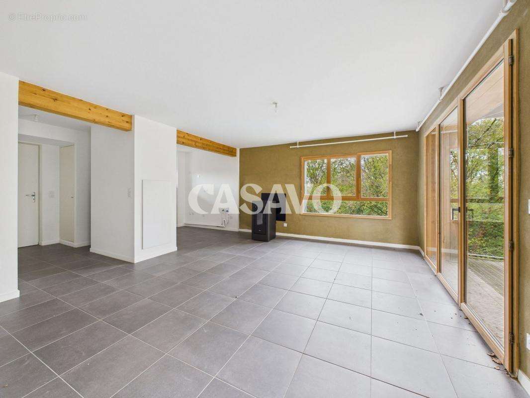 Appartement à AMBARES-ET-LAGRAVE