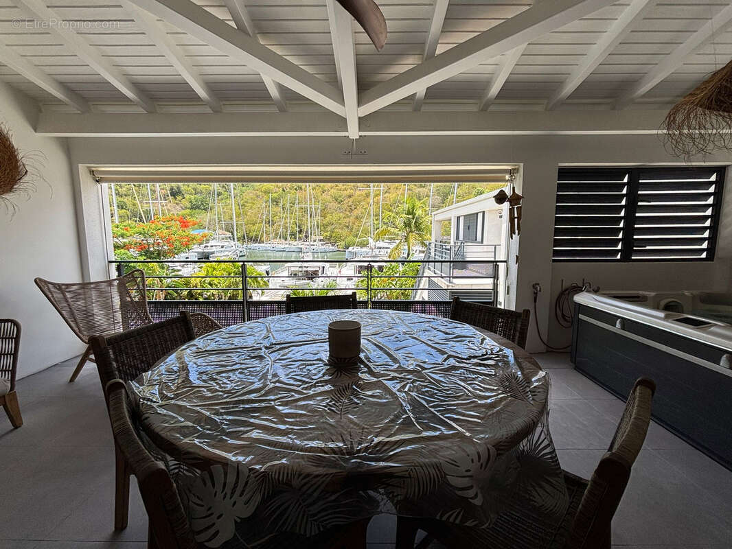Duplex vue marina avec jacuzzi — Anse Marcel - photo 14
