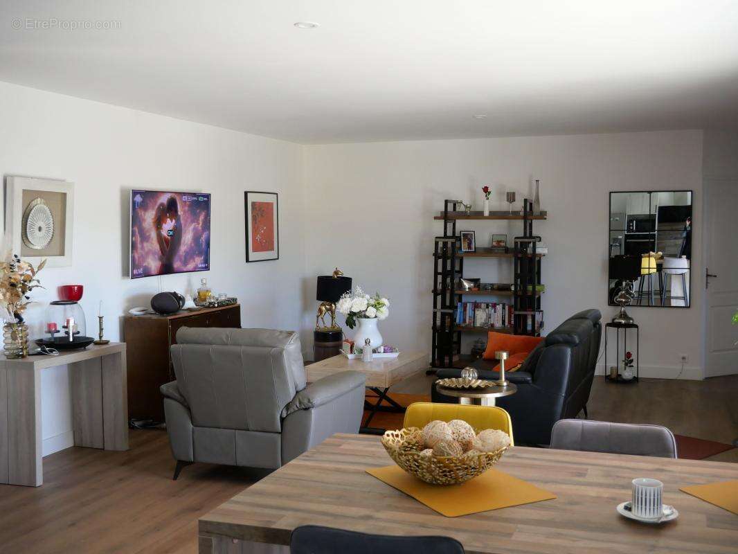 Maison à SAINT-MARTIN-DE-VALGALGUES