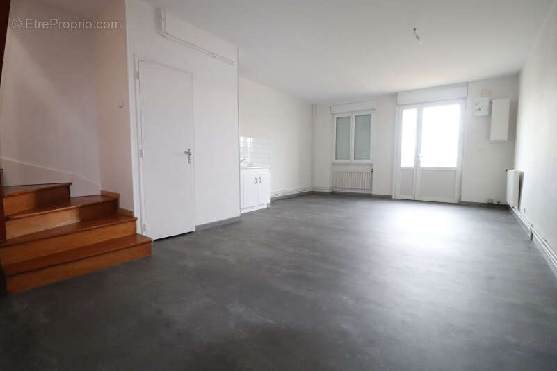 Appartement à FOURCHAMBAULT