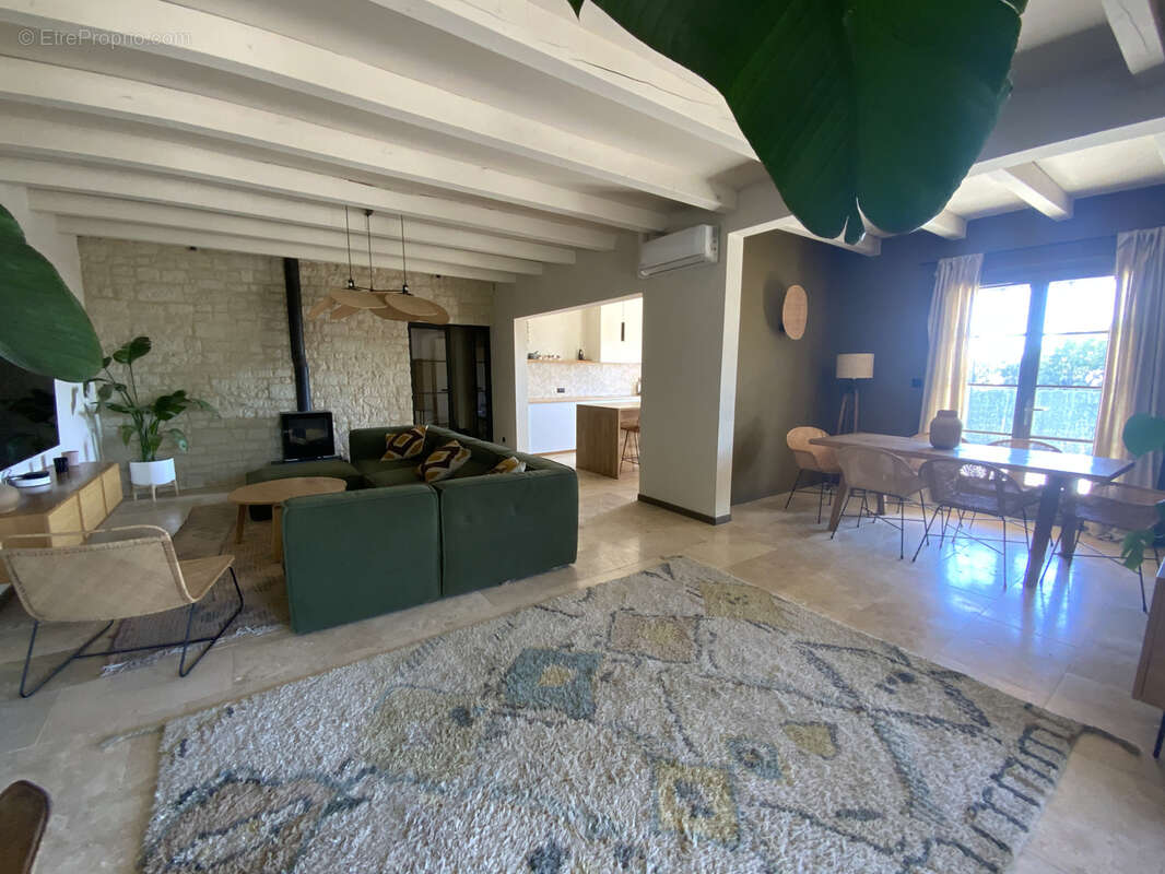 Maison à UZES