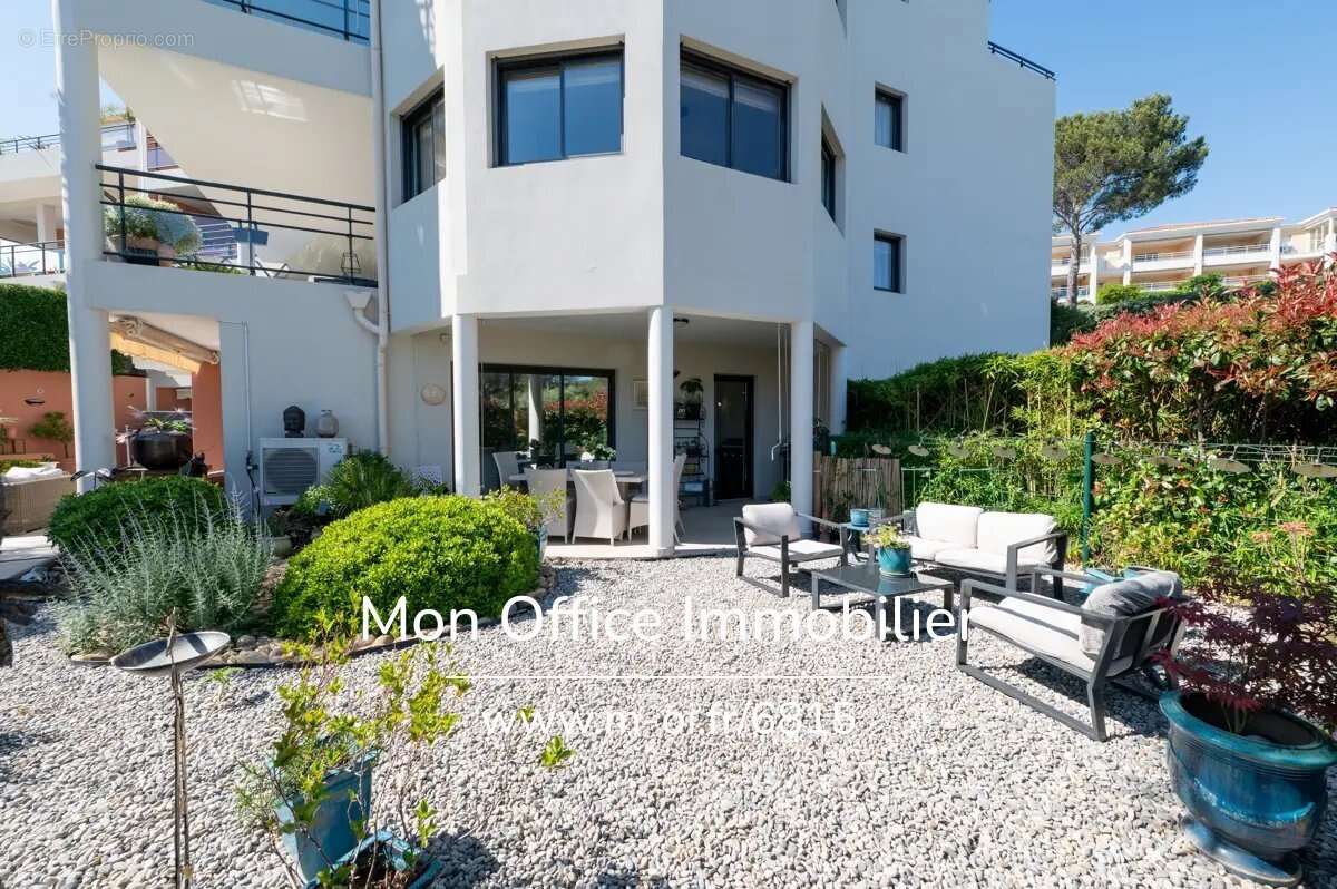 Appartement à SAINT-RAPHAEL