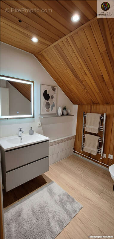 Appartement à ROCHEJEAN