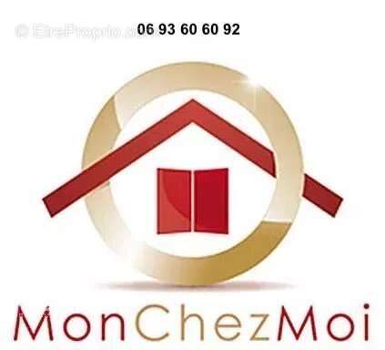 Terrain à SAINT-LEU