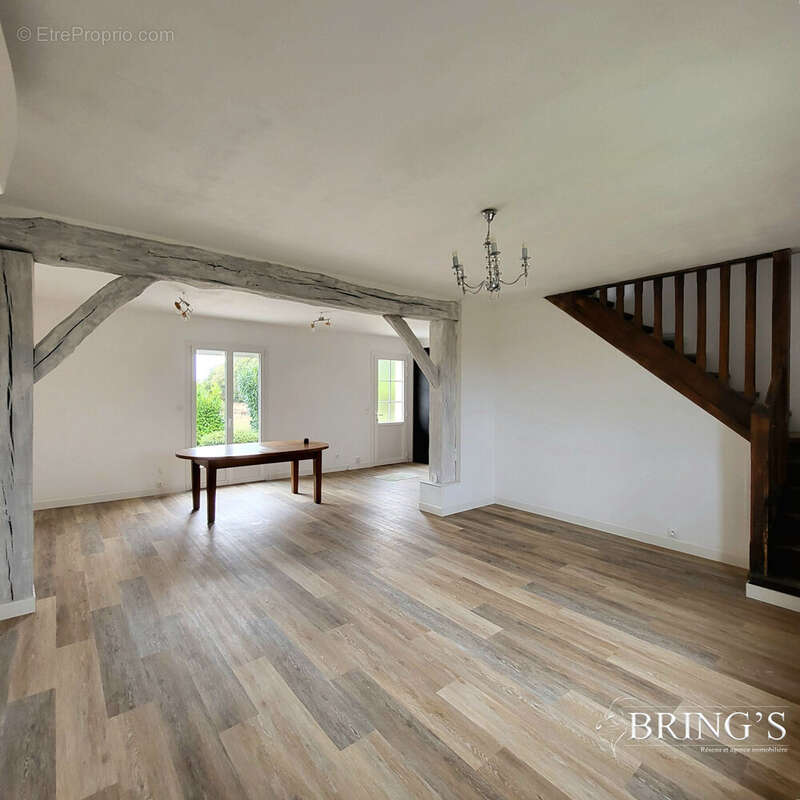 Maison à NONANCOURT