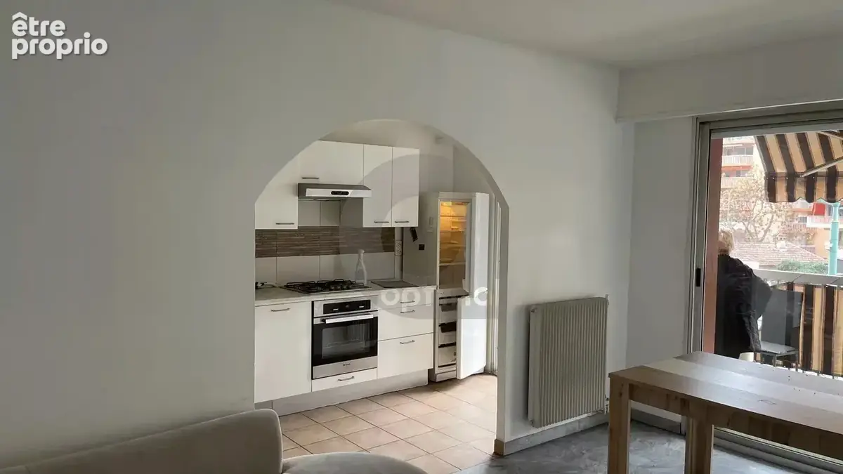 Photo Appartement à Menton au prix de 258 000€