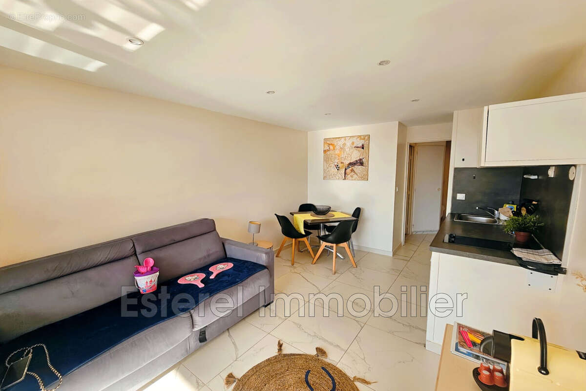 Appartement à SAINT-RAPHAEL