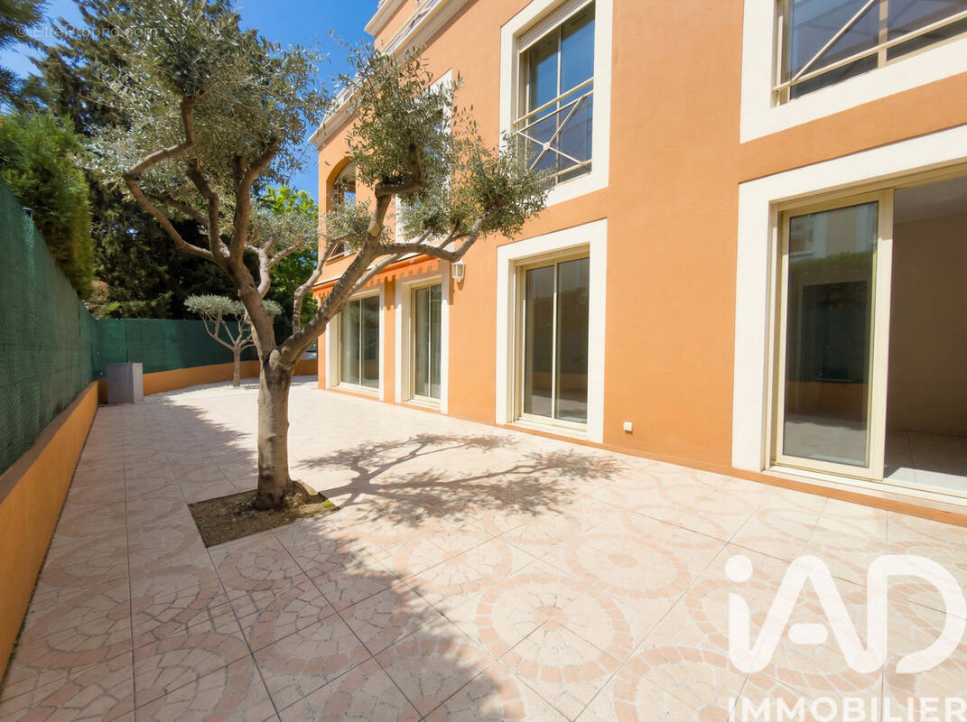 Photo 1 - Appartement à LA VALETTE-DU-VAR