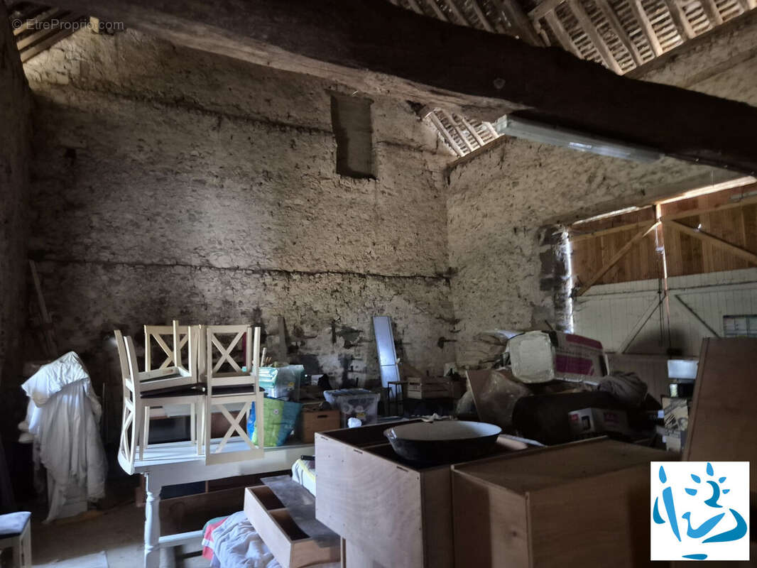 Maison 1 m² à Mortagne-Au-Perche  - photo 4