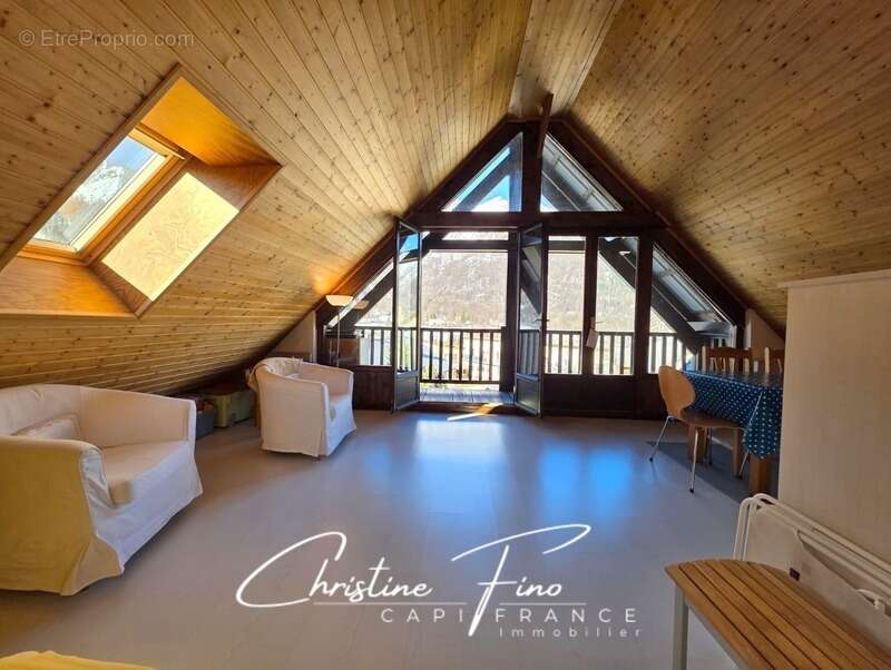 Appartement à LE MONETIER-LES-BAINS