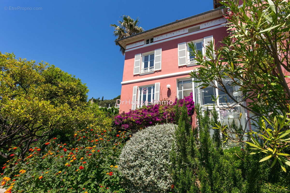 Maison 260 m² à Cap-D'ail  - photo 2