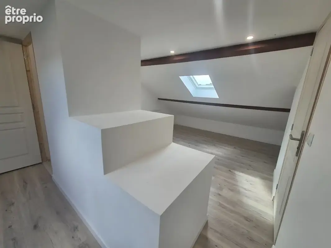 Maison Crespin 4 pièce(s) 94 m2 - photo 5